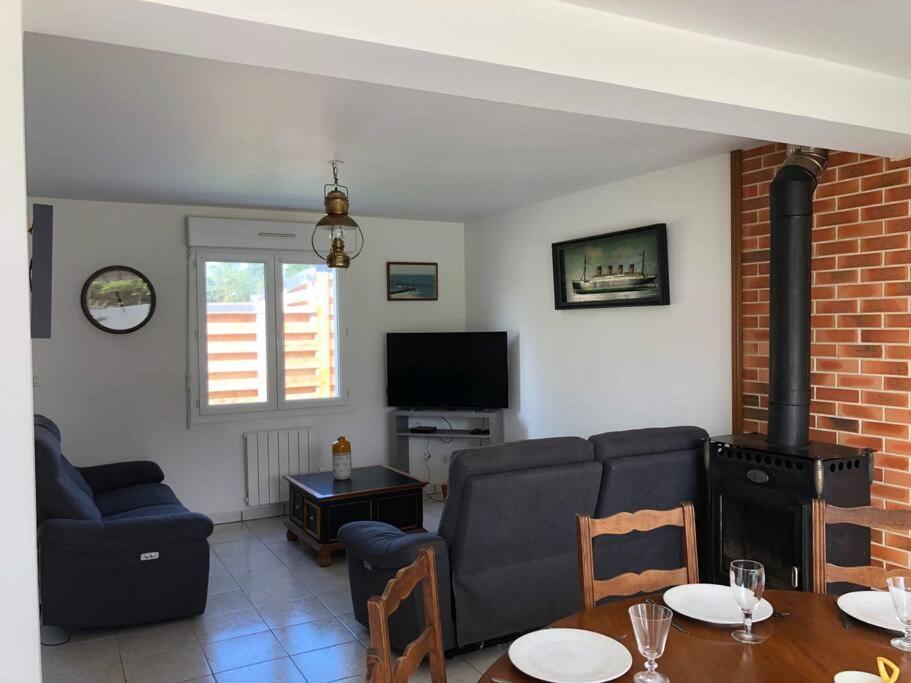 Maison Familiale A 1Km De La Mer Blainville-sur-Mer Exterior foto
